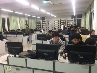 凌陽智能門禁系統 為成都信息工程大學提供全方位信息技術支持與服務